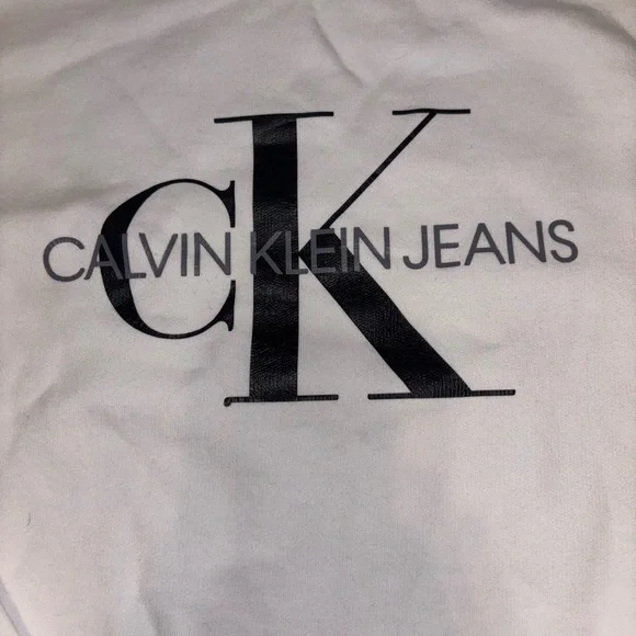 Calvin Klein Crewneck - Picture 3 of 8